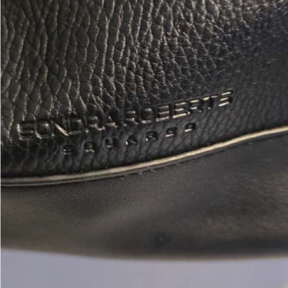 Sondra Roberts Black Leather Tote Bag - Picture 13 of 16